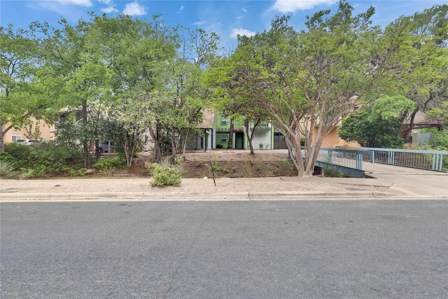 1505 Bridgeway DR #1, Austin, TX 78704