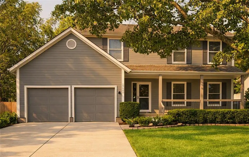 15500 Glenwood AVE, Overland Park, KS 66223