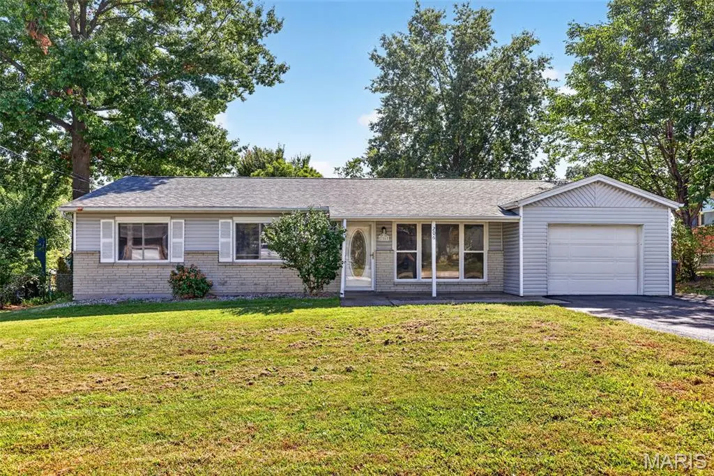 206 Cordes ST, O'fallon, MO 63366