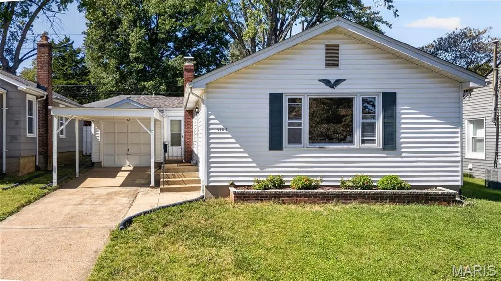 1143 Folger AVE, Kirkwood, MO 63122