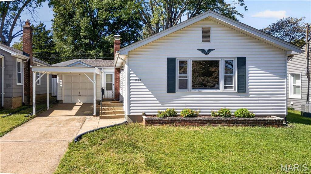 1143 Folger AVE, Kirkwood, MO 63122