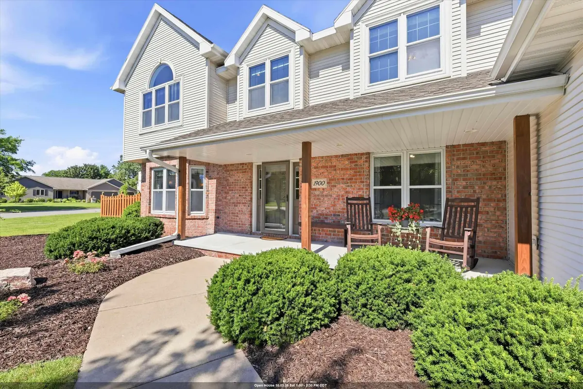 1900 LITTLE VALLEY CT, De Pere, WI 54115
