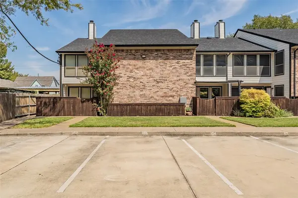 714 E Wall Street #105, Grapevine, TX 76051