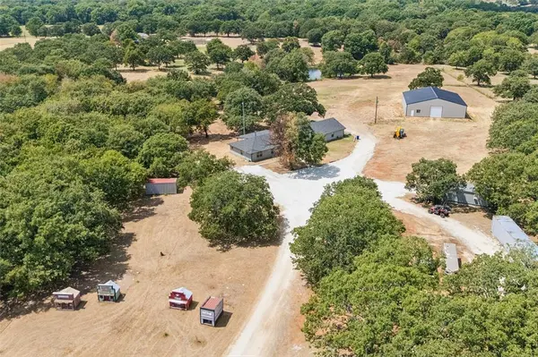 1111 Riley Road, Whitesboro, TX 76273