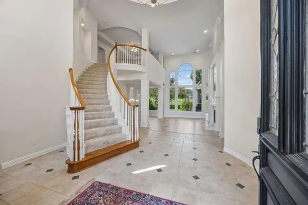 1106 Hills Creek Drive, Mckinney, TX 75072