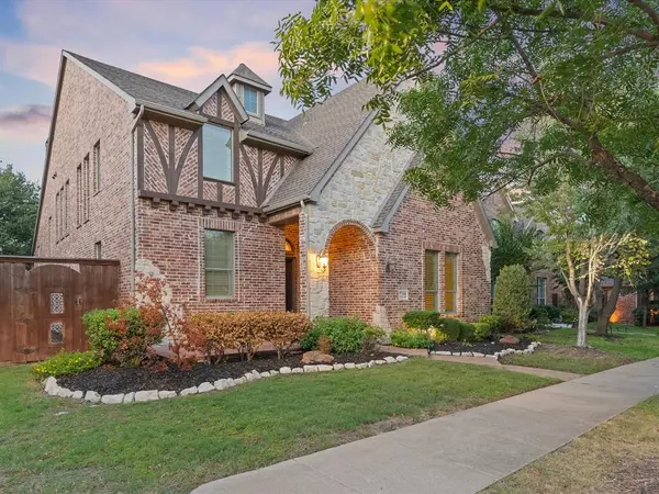 2948 Clearfork Trail, Frisco, TX 75034