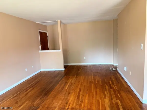 401 Highway22 #H, North Plainfield Boro, NJ 07060