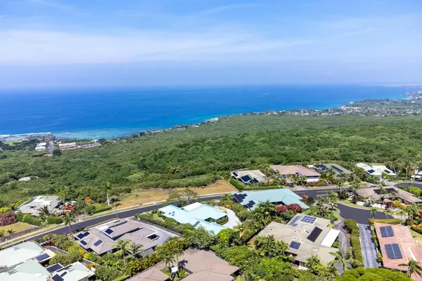 KUHINANUI ST, Kailua Kona, HI 96740