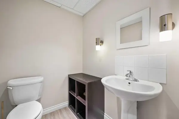 138 18 AVE SE #104, Calgary, AB T2G 5P9
