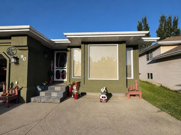 90 Park DR, Whitecourt, AB T7S 1S4