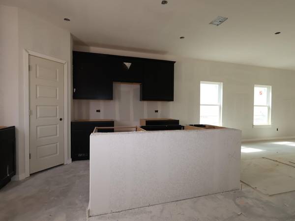 467 Bishop Wood RD, Dripping Springs, TX 78620