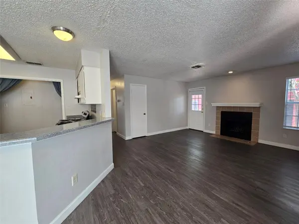 4304 Duval RD #B, Austin, TX 78759