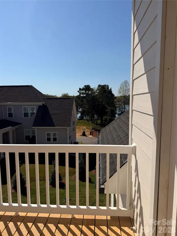 4917 Marina DR #46, Sherrills Ford, NC 28673