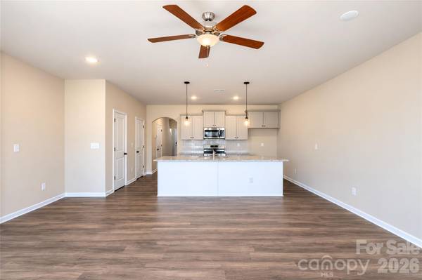 5929 Wallace AVE, Charlotte, NC 28212