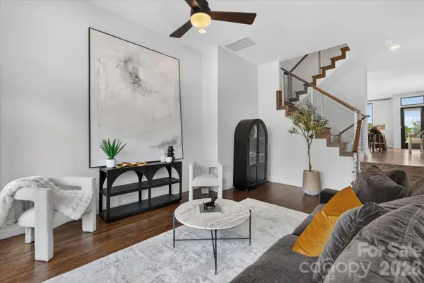 2727 N Brevard ST, Charlotte, NC 28205