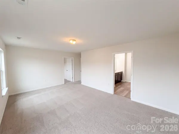 3980 Long Arrow DR, Concord, NC 28025