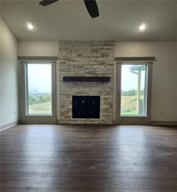 16810 NW 124th ST, Platte City, MO 64079