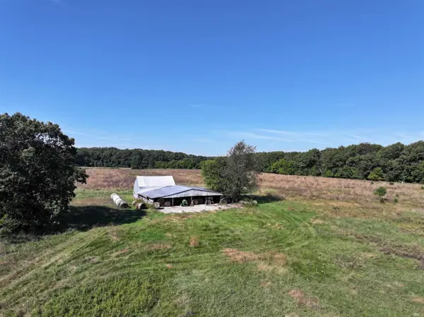 6825 S 250 W. ***, North Judson, IN 46366