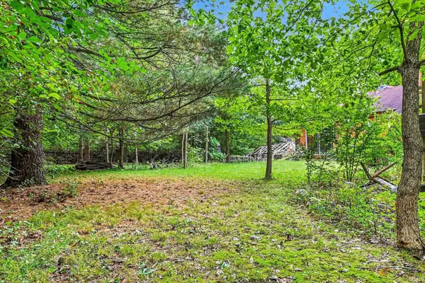 9416 E Natti Crow RD, Syracuse, IN 46567