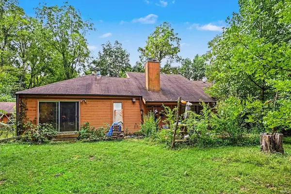 9416 E Natti Crow RD, Syracuse, IN 46567