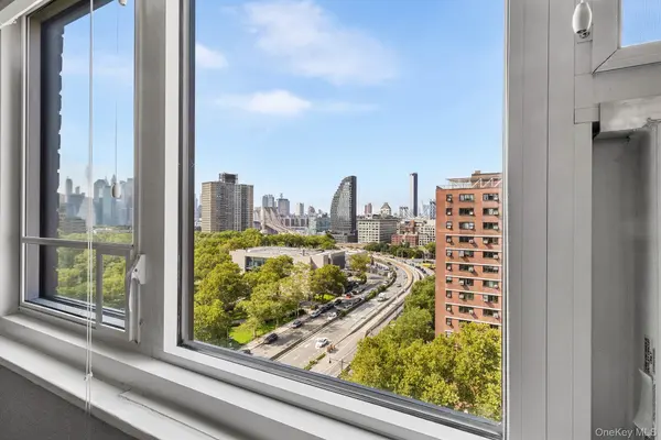 215 Adams ST #16C, Brooklyn, NY 11201