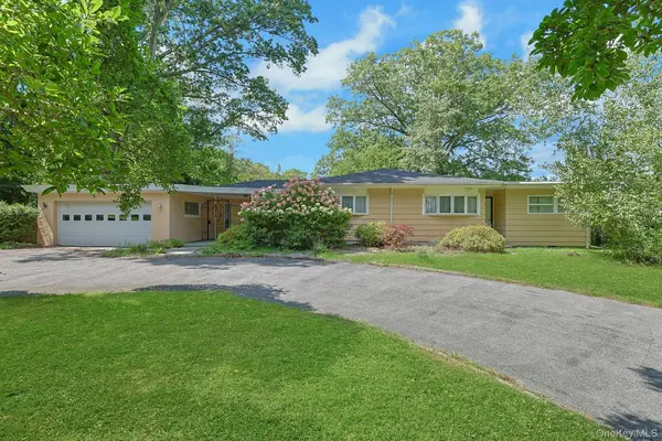 130 Apple Lane DR, Middletown, NY 10940