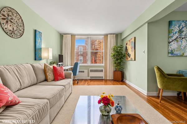 31-85 Crescent ST #516, Astoria, NY 11106
