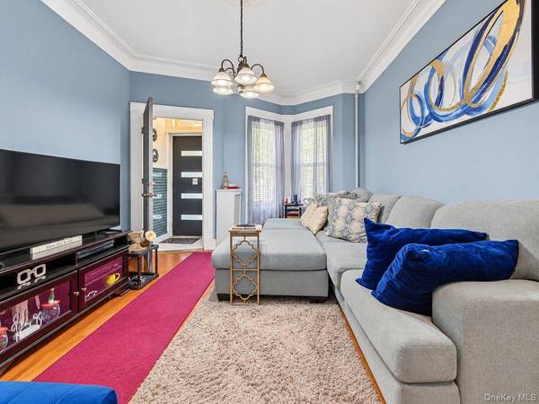 37 Grant AVE, Brooklyn, NY 11208