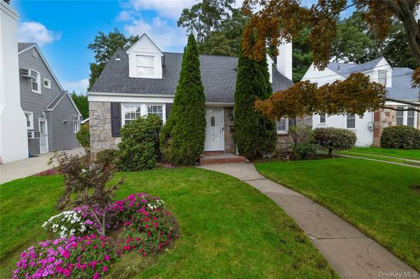 408 Jackson AVE, West Hempstead, NY 11552