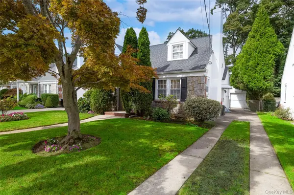 408 Jackson AVE, West Hempstead, NY 11552