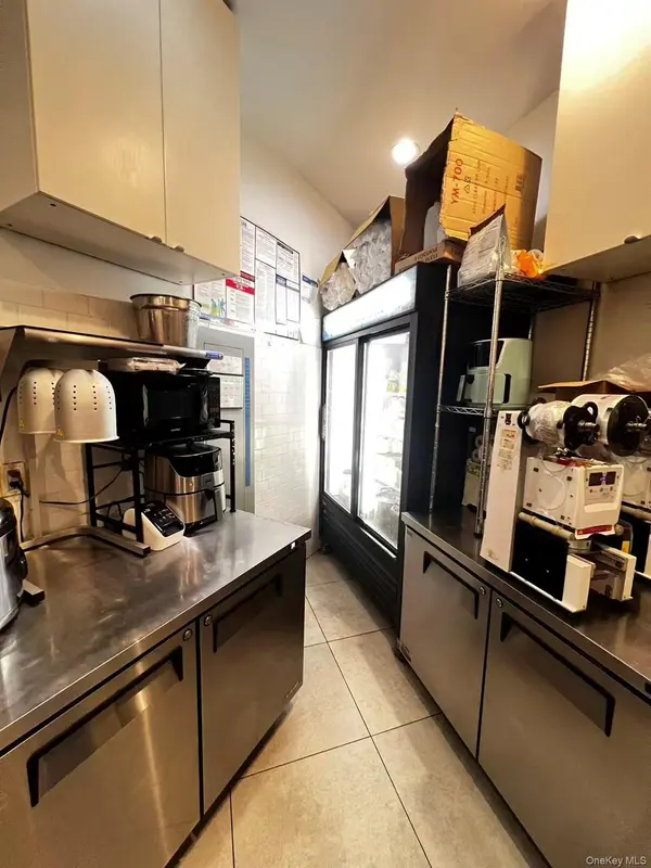 22-43 Jackson AVE, Long Island City, NY 11101