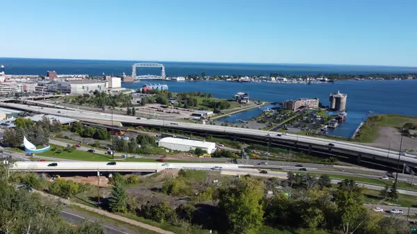 8xx W 1st St, Duluth, MN 55806