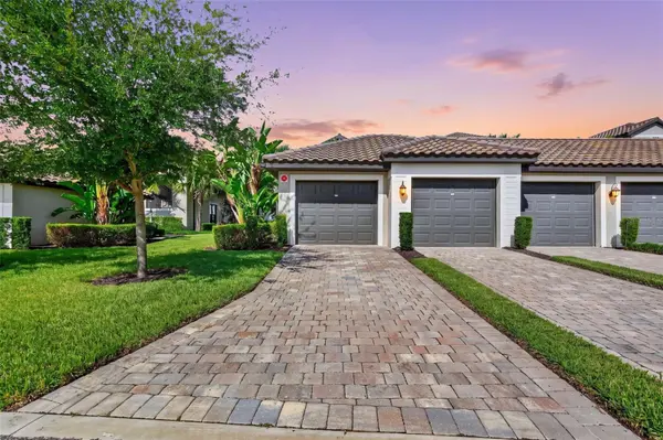 5674 PALMER CIR #101, Bradenton, FL 34211
