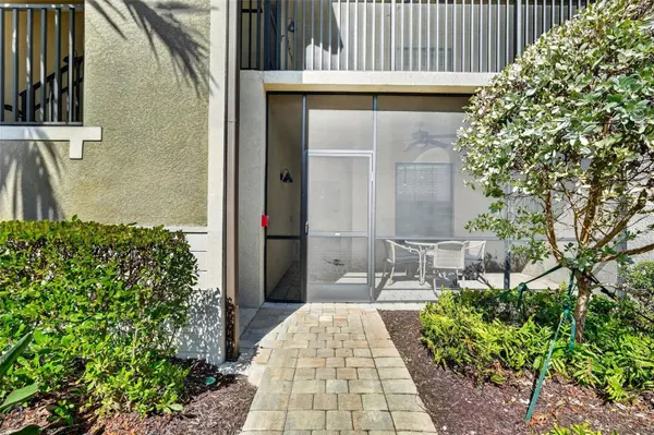 5674 PALMER CIR #101, Bradenton, FL 34211