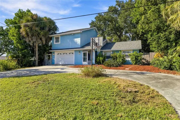 1613 WHARF RD, Sarasota, FL 34231