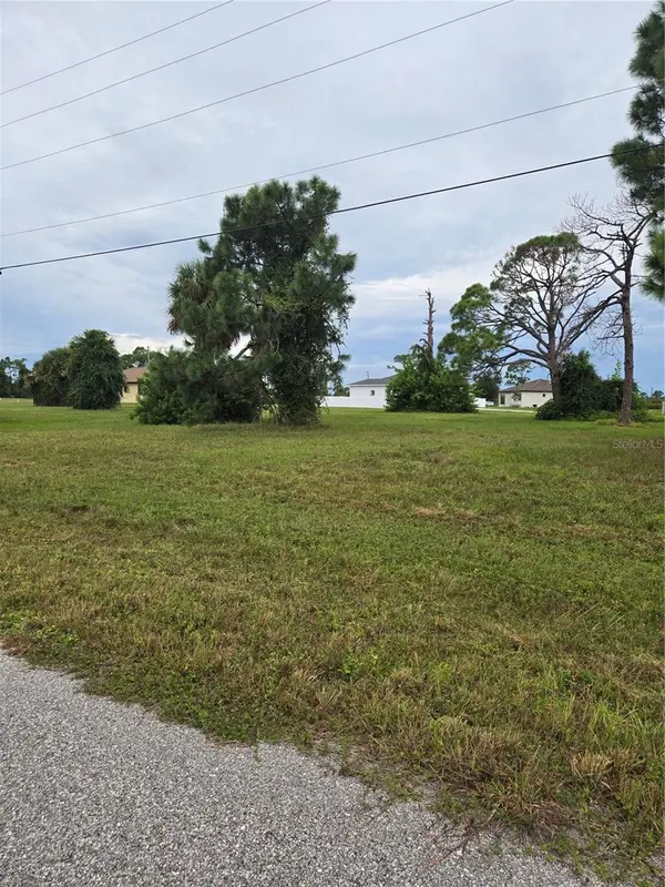 6 MASTHEAD RD, Placida, FL 33946