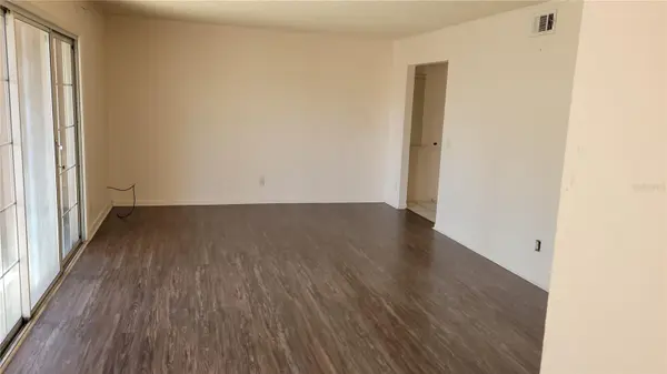 4061 DIJON DR #4061J, Orlando, FL 32808