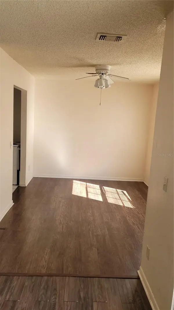4061 DIJON DR #4061J, Orlando, FL 32808