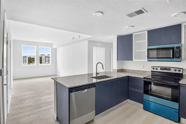 5563 MILLENIA PARK BLVD #415, Orlando, FL 32839