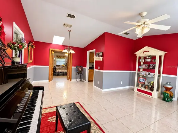 604 RIVERWOODS CIR, Orlando, FL 32825