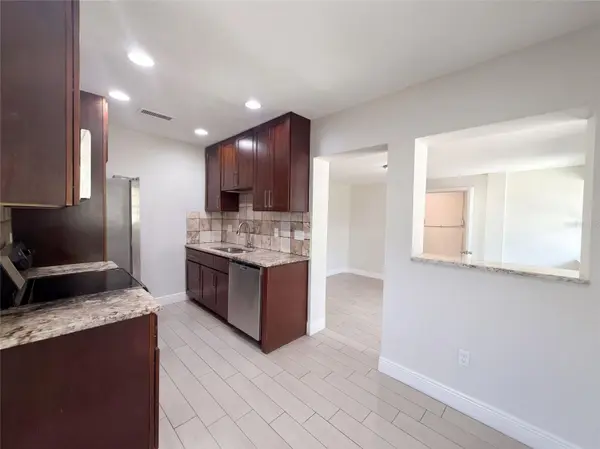 1610 STEVENSONS DR, Clearwater, FL 33755