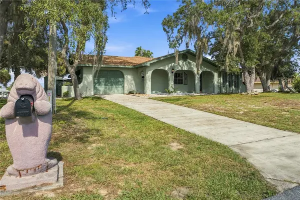 11675 W DIXIE SHORES DR, Crystal River, FL 34429