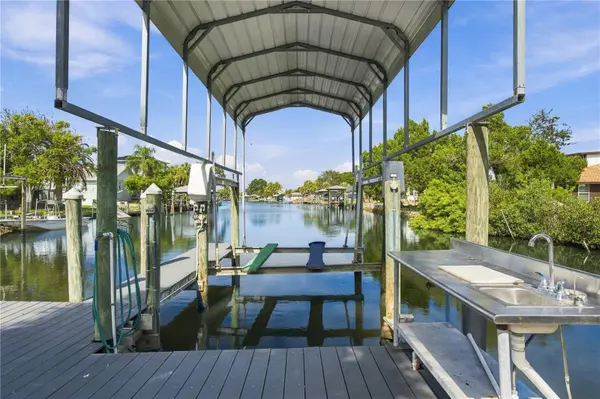 11675 W DIXIE SHORES DR, Crystal River, FL 34429
