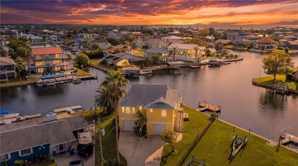 4365 4TH ISLE DR, Hernando Beach, FL 34607
