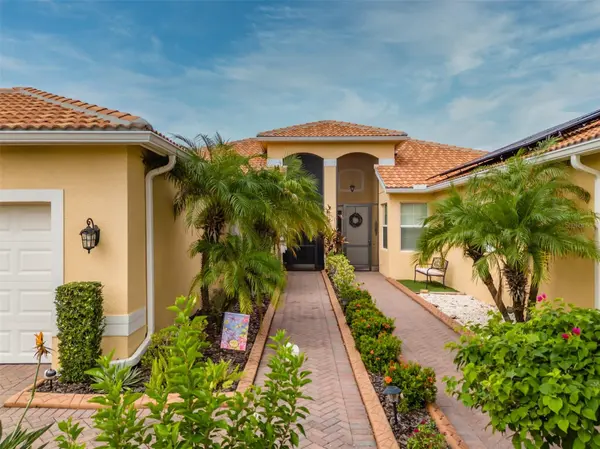 15717 AURORA LAKE CIR, Wimauma, FL 33598