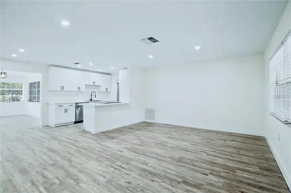 3 KANSAS ST, Beverly Hills, FL 34465