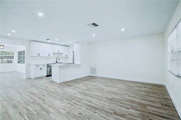 3 KANSAS ST, Beverly Hills, FL 34465