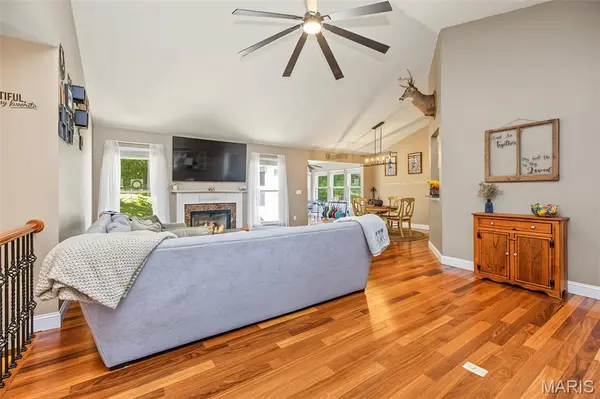 765 Emerald Oaks CT, Eureka, MO 63025