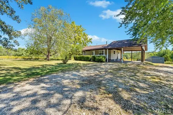 27576 State Highway H, Wright City, MO 63390