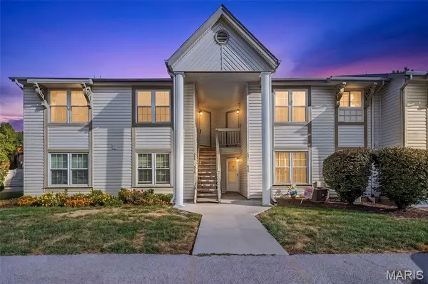 678 Sugar Trail CT #5, St Peters, MO 63376